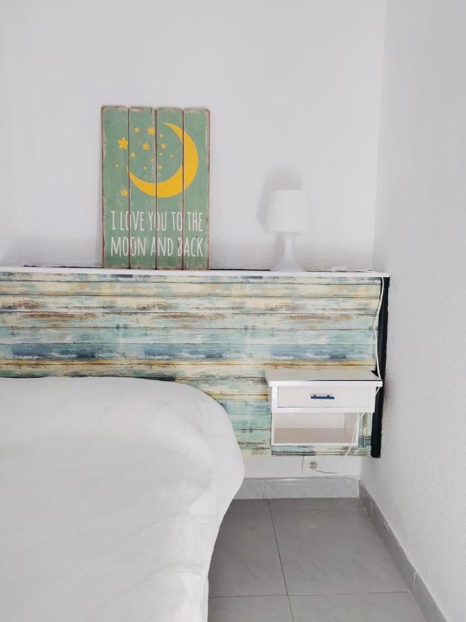 Apartamento Palmeras La Pineda Kültér fotó